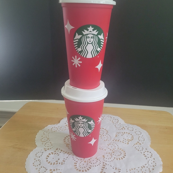 Pair of Starbucks 2022 Holiday Travel Cups - Picture 5 of 5